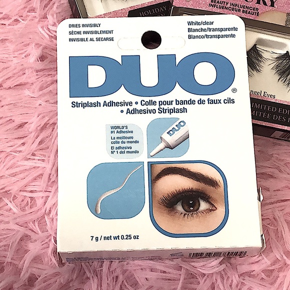 Kiss Holiday Limited Edition ‘ Angel Eyes ‘ Lashes & DUO lash Adhesive Bundle - Picture 2 of 3